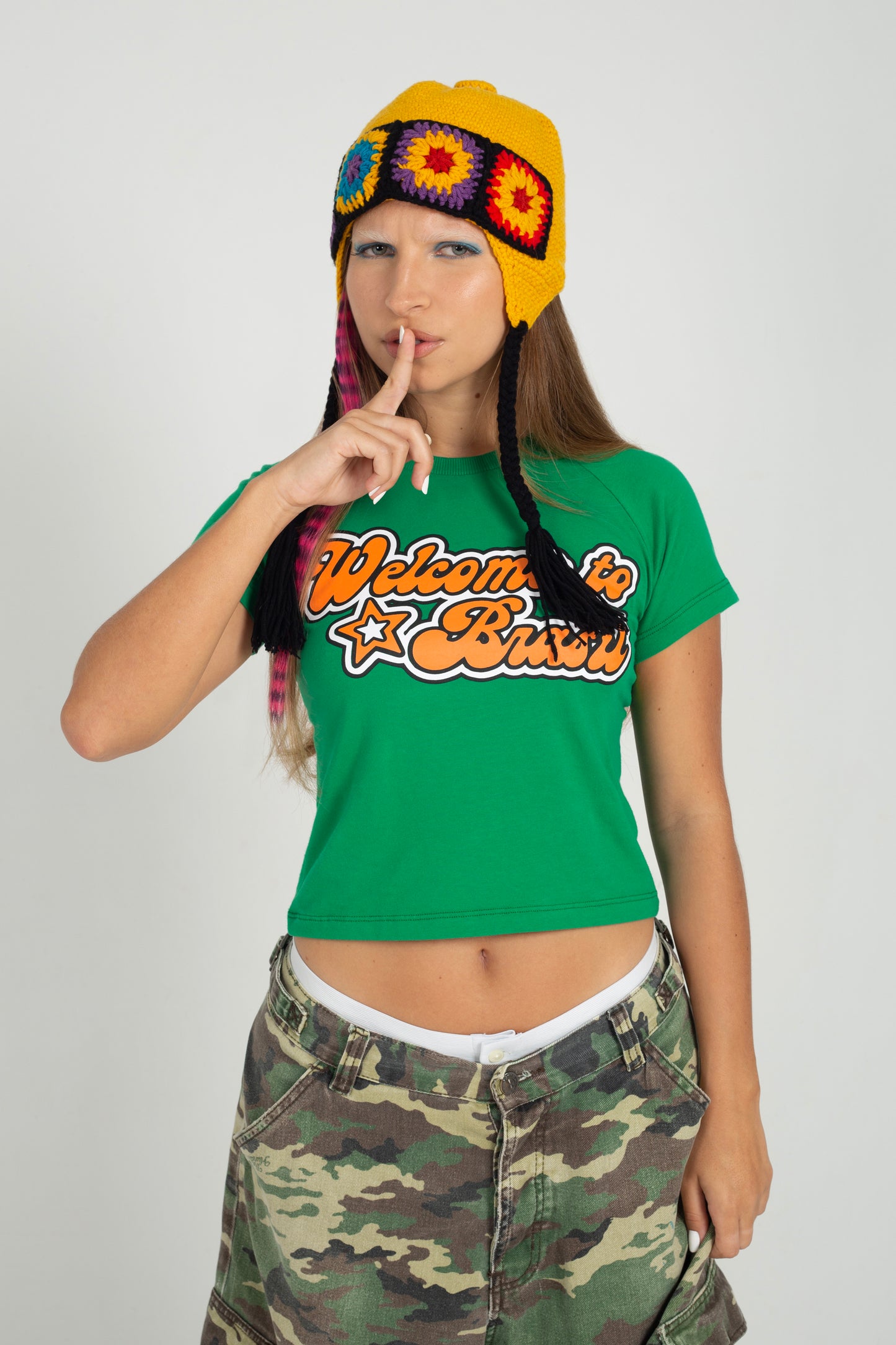 baby tee welcome to brasil green